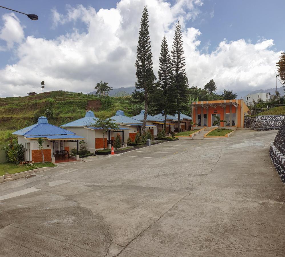Grand Dian Hotel Guci Tegal  Eksteriør bilde